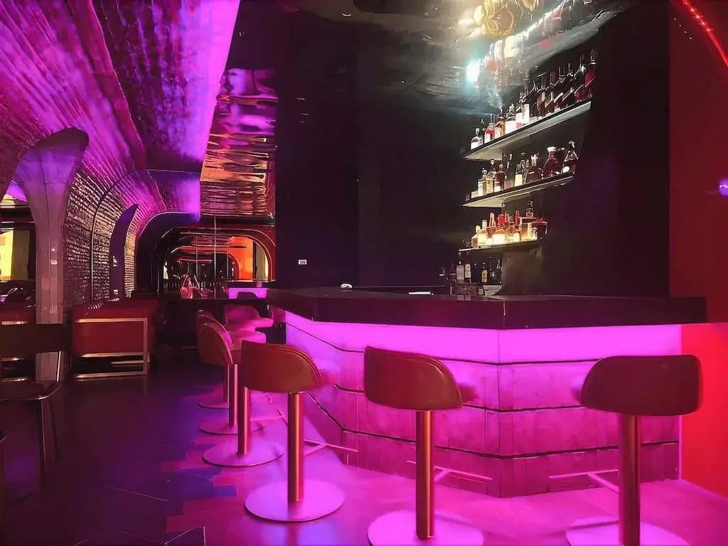 U42 Hotel Bangkok - photo 26