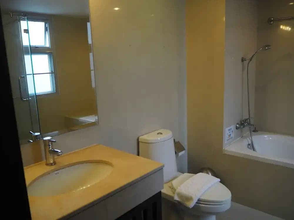 7B - 5 Bedroom Downtown Penthouse With Shared Pool - photo 11