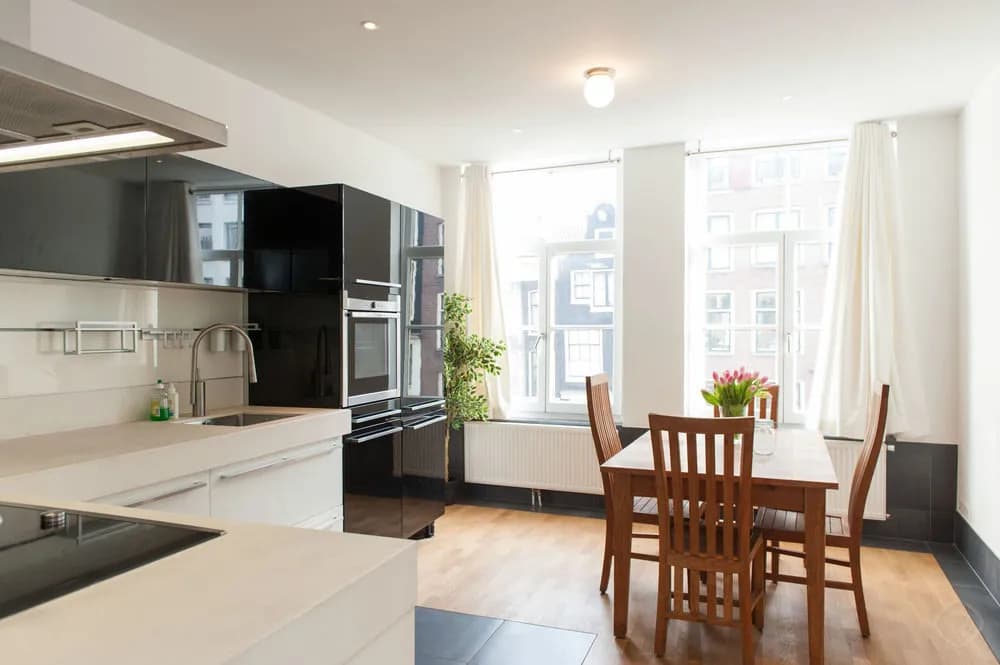 Dutch Rembrandt Apartments - photo 10