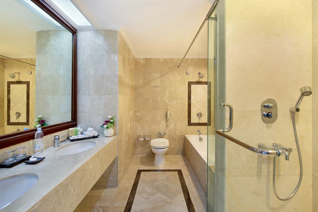 Hotel Ciputra Jakarta - photo 42