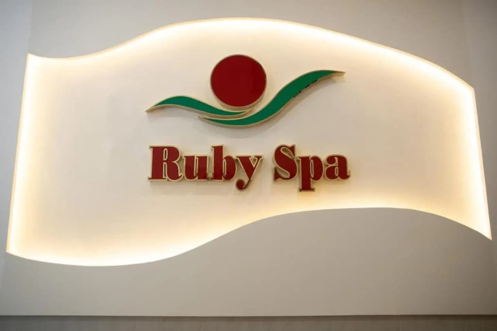 Ruby Hotel - photo 31