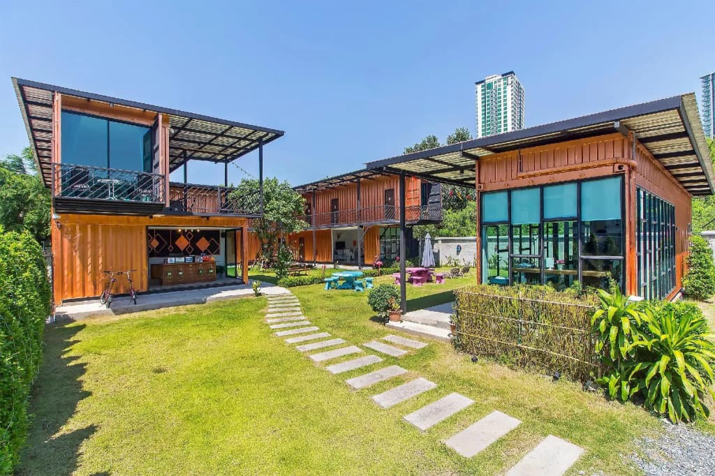 JN9 Poshtel - photo 34