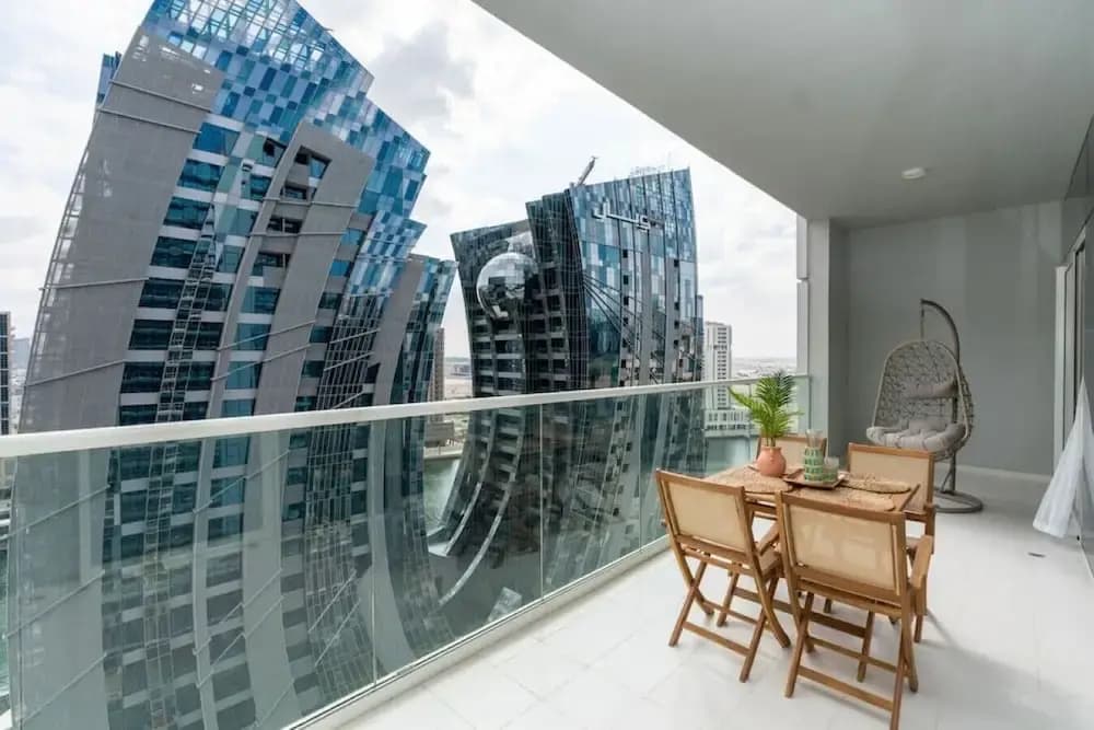 Sparking 2 BR at Vera Residences - photo 6