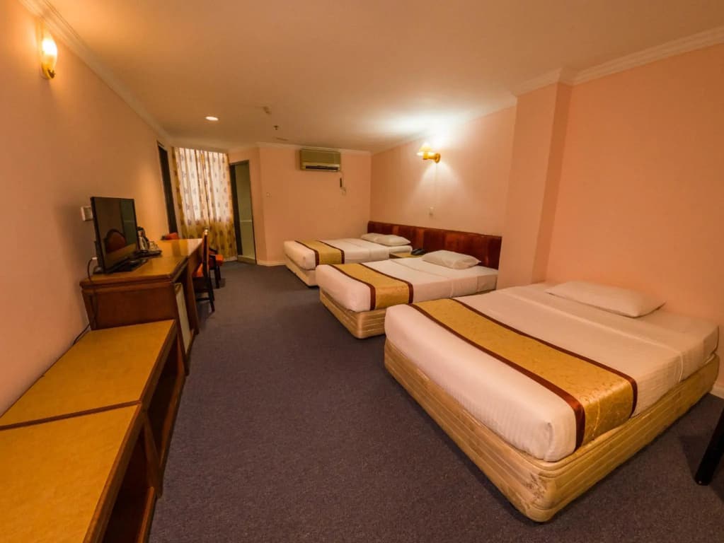 Miri Hotel - photo 19