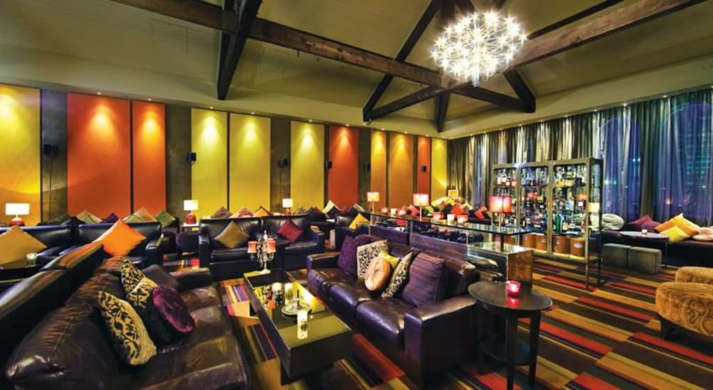 Establishment Hotel - photo 24