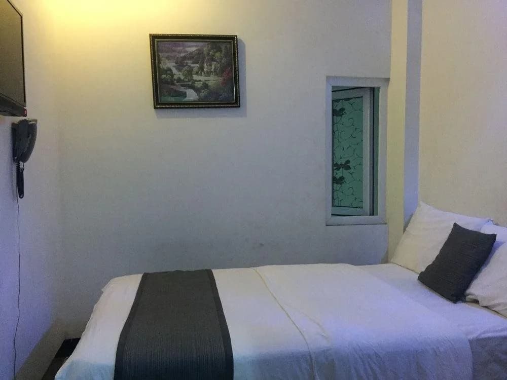 Khue My Hotel - photo 6