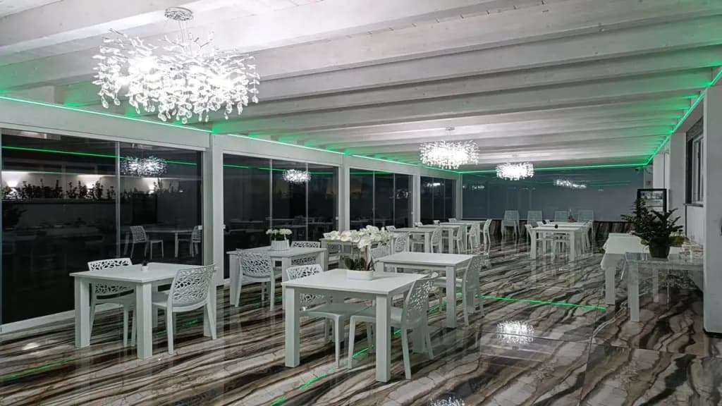 Hotel Ohana - photo 25