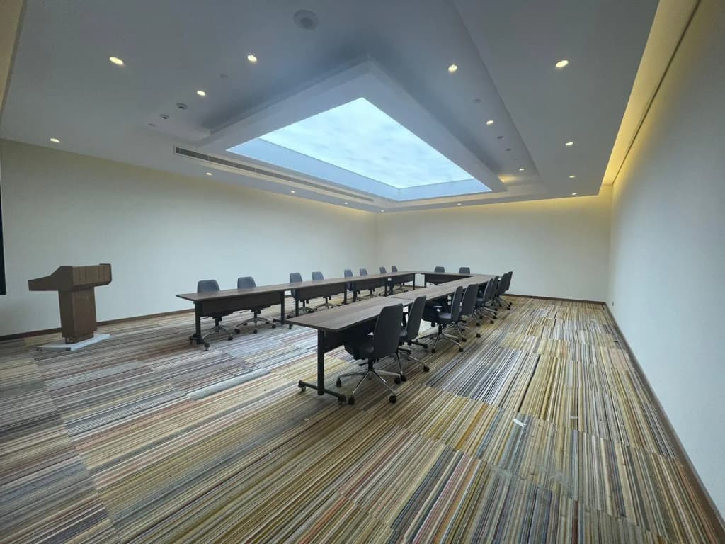 Mövenpick Hotel Jumeirah Village Triangle - photo 20