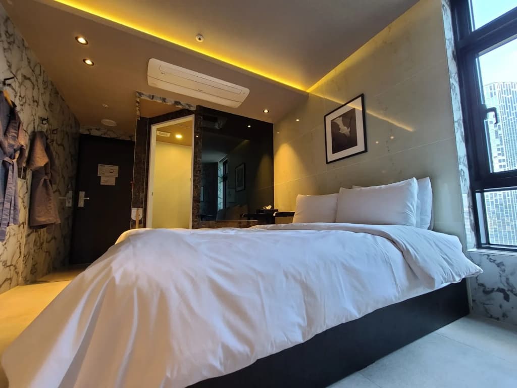 MG Hotel Jonggak - photo 3