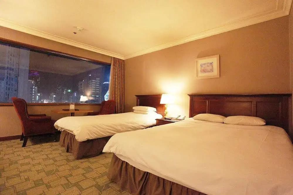 Ellui Hotel - photo 3