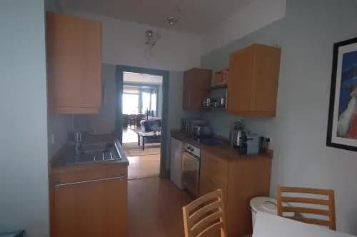High St Flat - photo 3