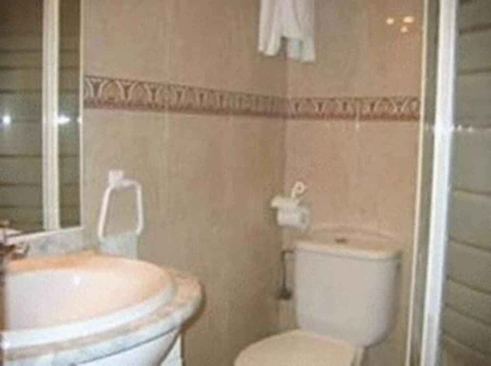 Hostal Los Rosales - photo 8