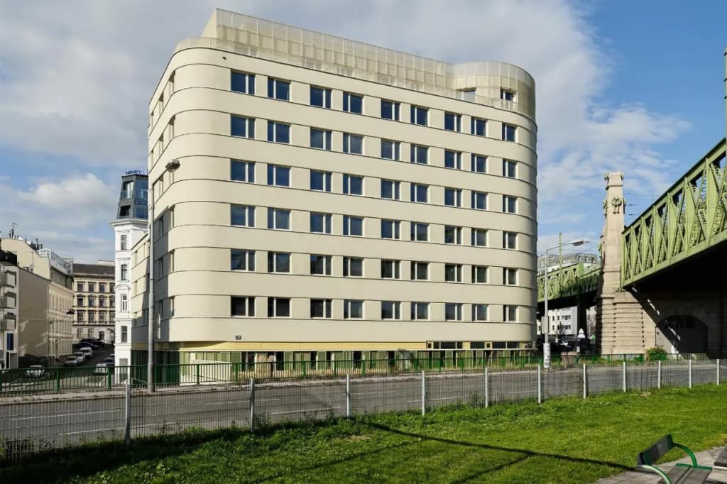 Leonardo Hotel Vienna City West - photo 1