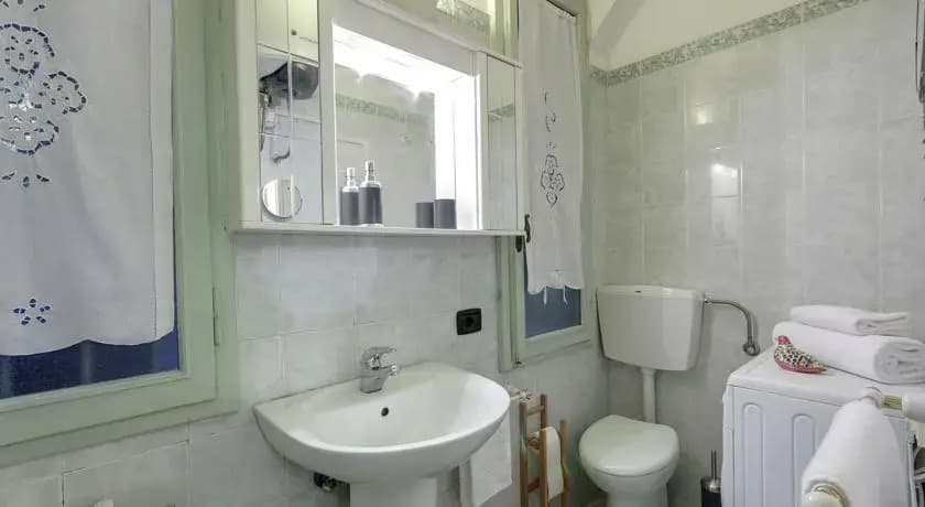 Bardi Apartment - photo 9