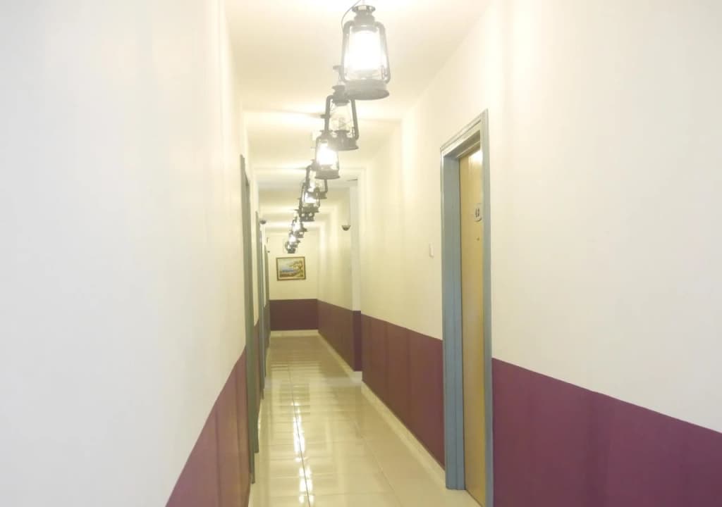SR Inn - photo 11