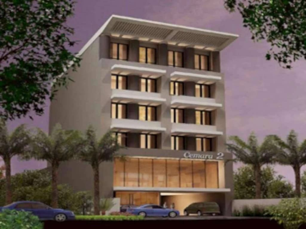 Cemara Hotel - photo 1