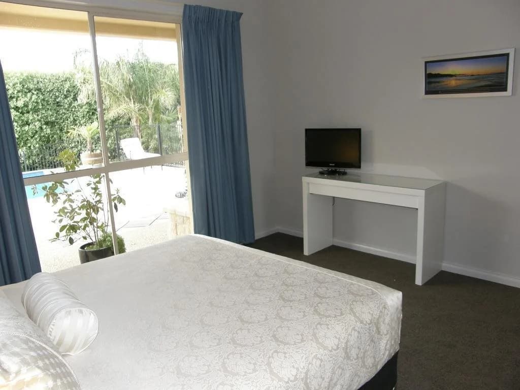 Manna Heights Bed & Breakfast - photo 2