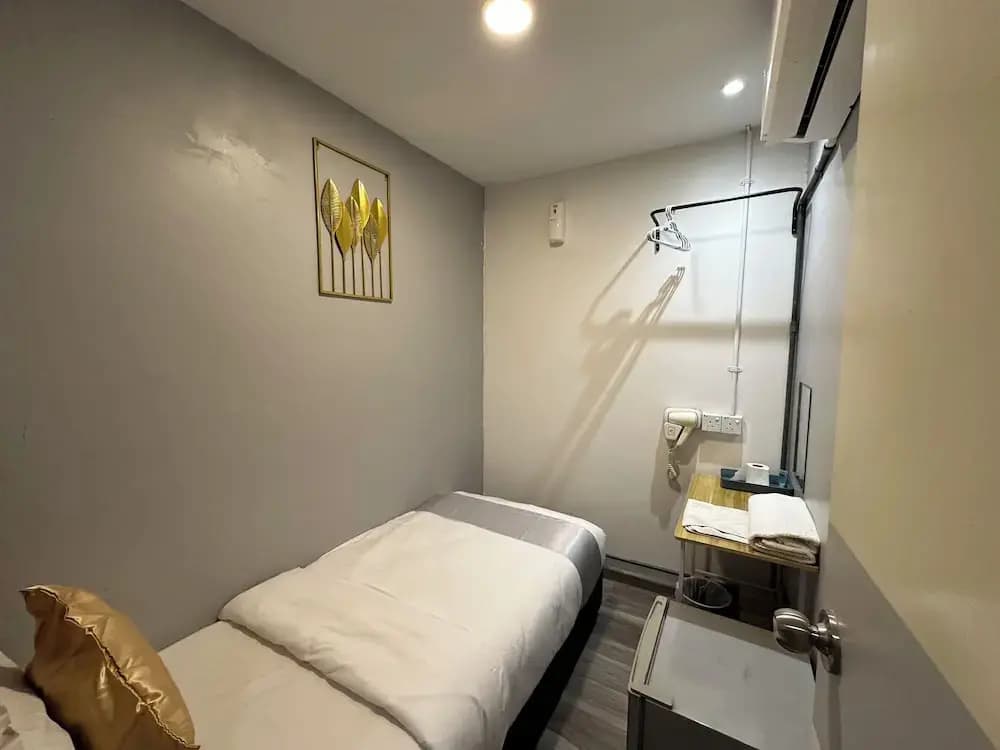 SS Grey House - photo 19