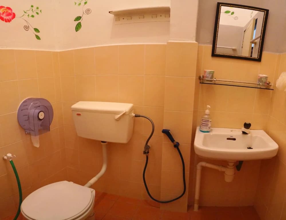 Old Town Guesthouse - photo 6