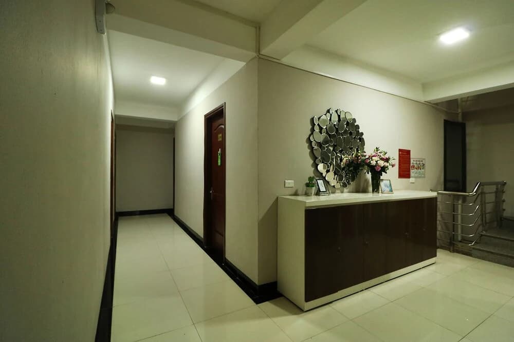 iStay Hotel Apartment 1 - photo 14
