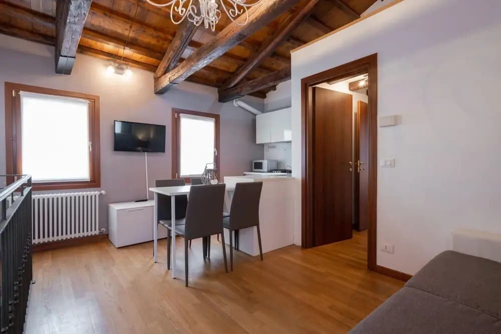 Herion Palace Apt 5 by Wonderful Italy - photo 16