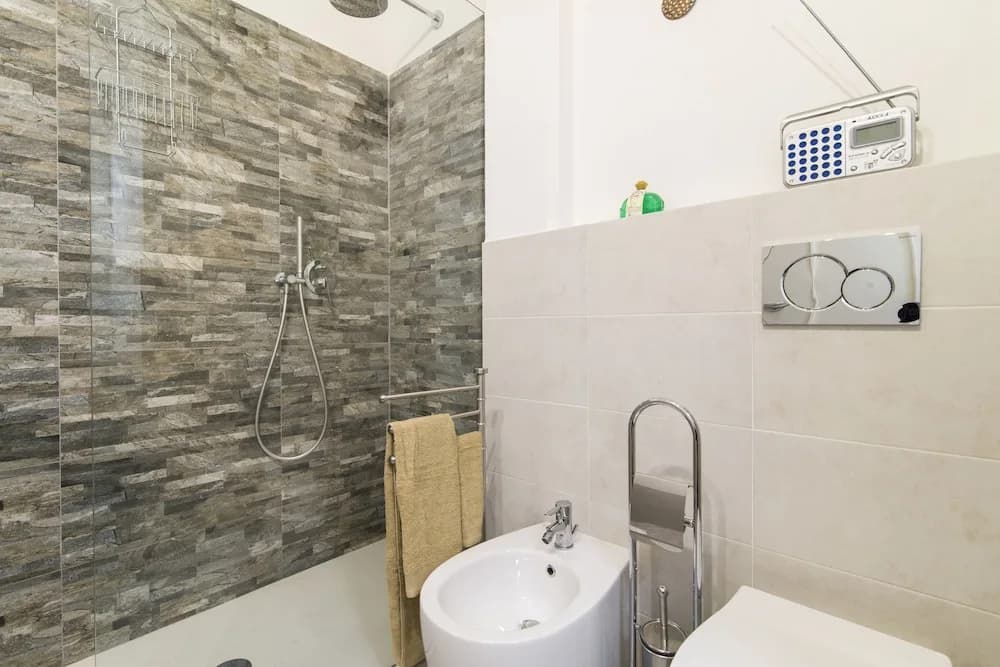 Visarno Arena Apartment - photo 9