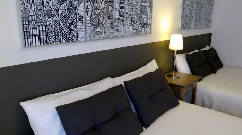 Hostal El Ninot - photo 35