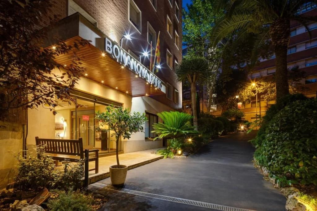 Hotel Bonanova Park - photo 1