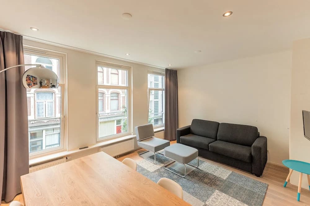 Cityden Old South Serviced Apartments - photo 3