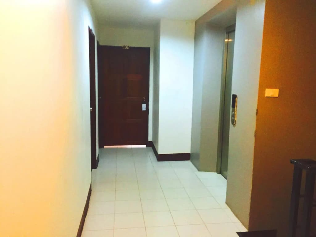 Benetti Lodge Guesthouse Patong - photo 11