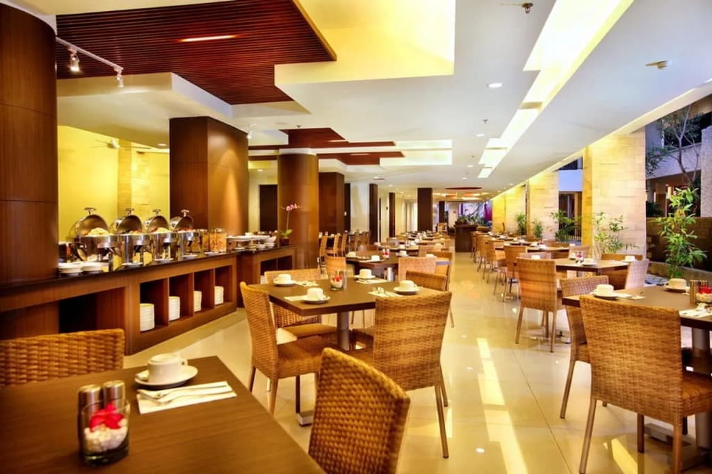 Primera Hotel Seminyak - photo 26