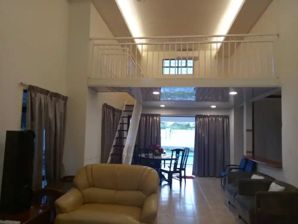 Ann Homestay Villa 893 - photo 9