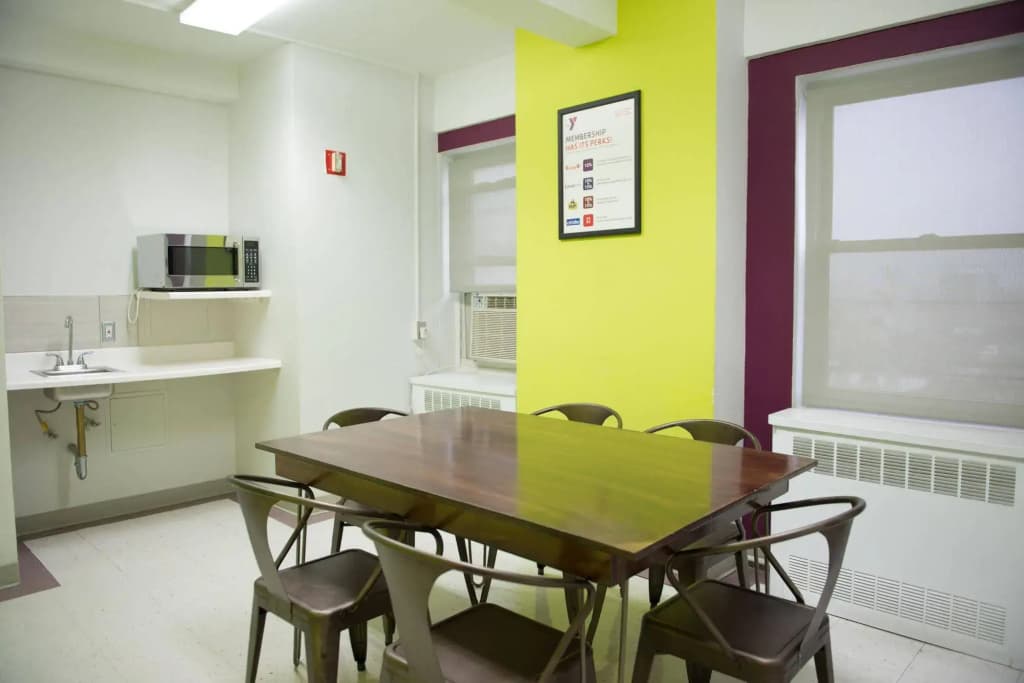 Harlem YMCA Hostel - photo 24