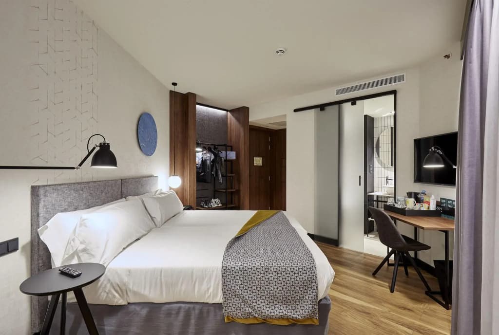 Radisson Blu 1882 Hotel, Barcelona Sagrada Familia - photo 5