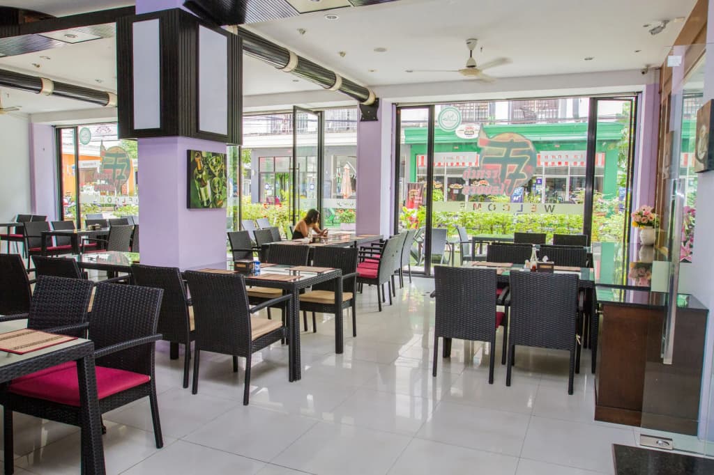 Diamond Crown Hotel Patong - photo 19