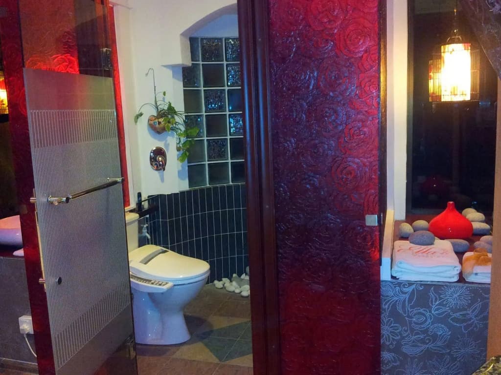 Ella Holiday Inn - photo 9