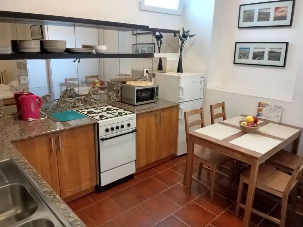 Pink House Apartments - photo 20