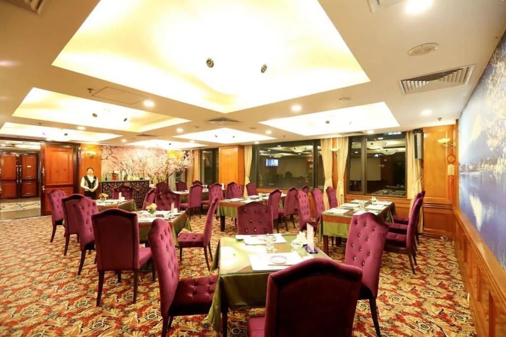 Flower Garden Hotel - photo 27