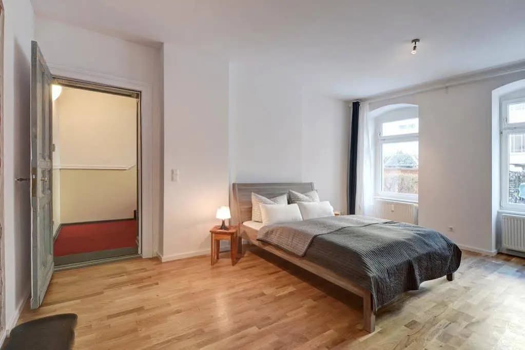 Sleep Like Home Apartments - photo 6