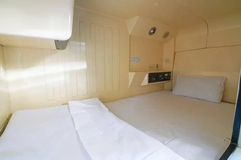Capsule Inn Hamamatsucho - photo 4