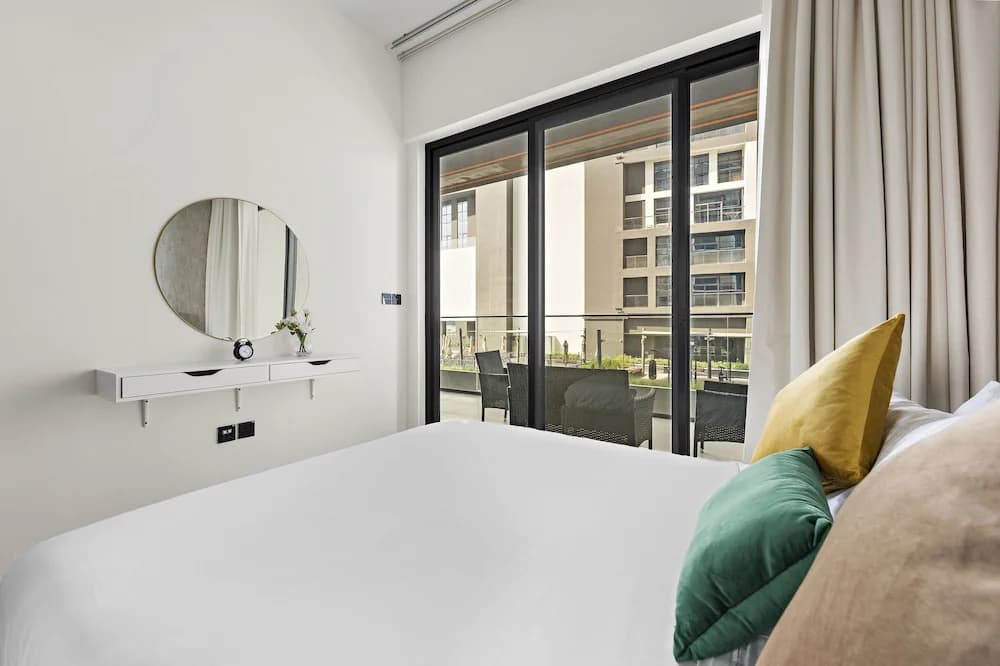 WelHome - Contemporary 1BR in Binghatti Canal & Burj Views - photo 26