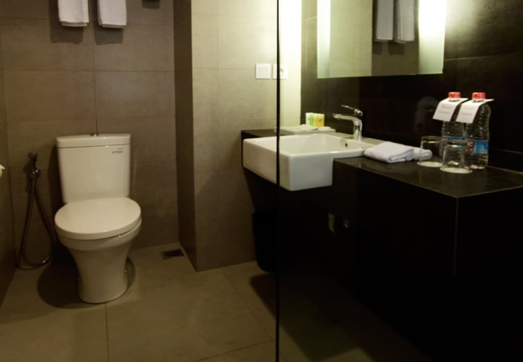 Sevn Legian Hotel - photo 10