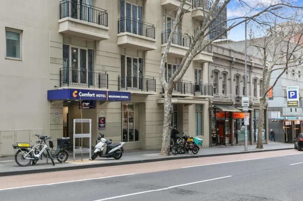 Comfort Apartments Melbourne Central - photo 1