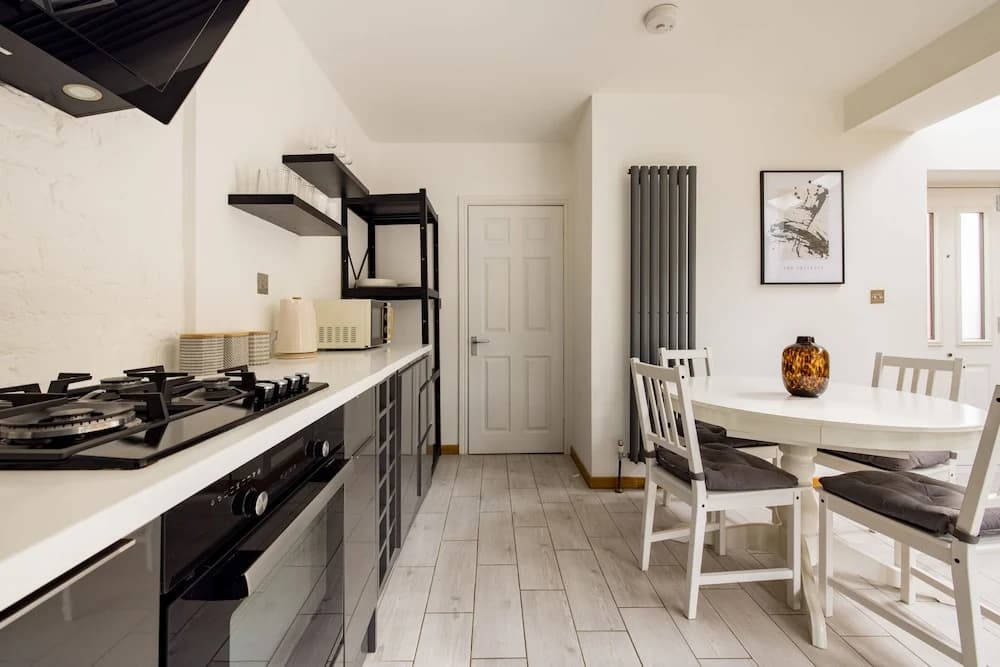2 Bed Garden Flat in Balham - photo 14