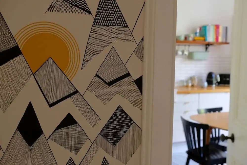 Scandi-style 1 Bedroom City Centre Apartment - photo 2