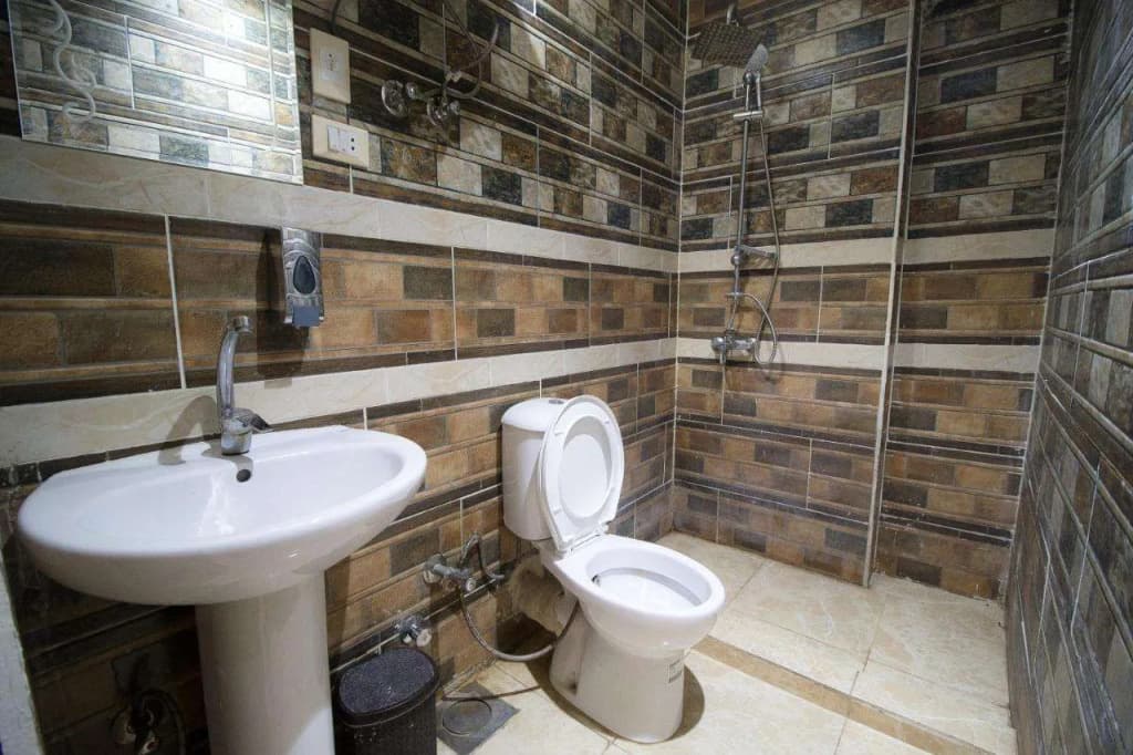 Castle Hostel - photo 14