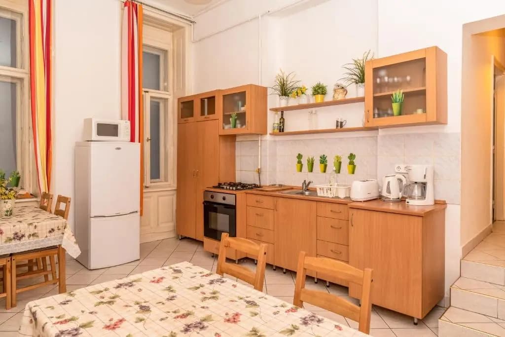 Danubius Grand Astoria Budapest - photo 13