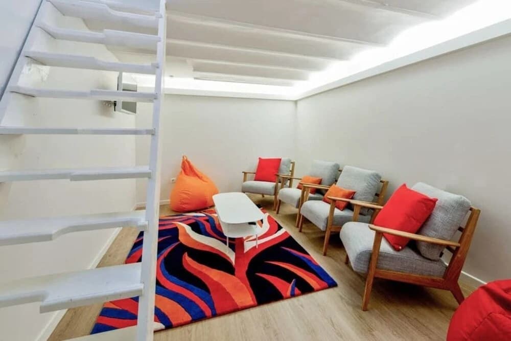 Cozy Flat in the 13th District for 6 People - photo 7