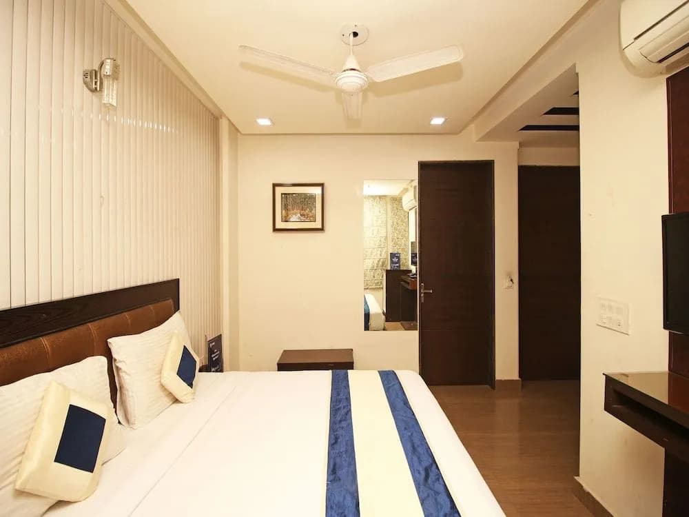 OYO Collection O 476 Hotel Gera's - photo 5