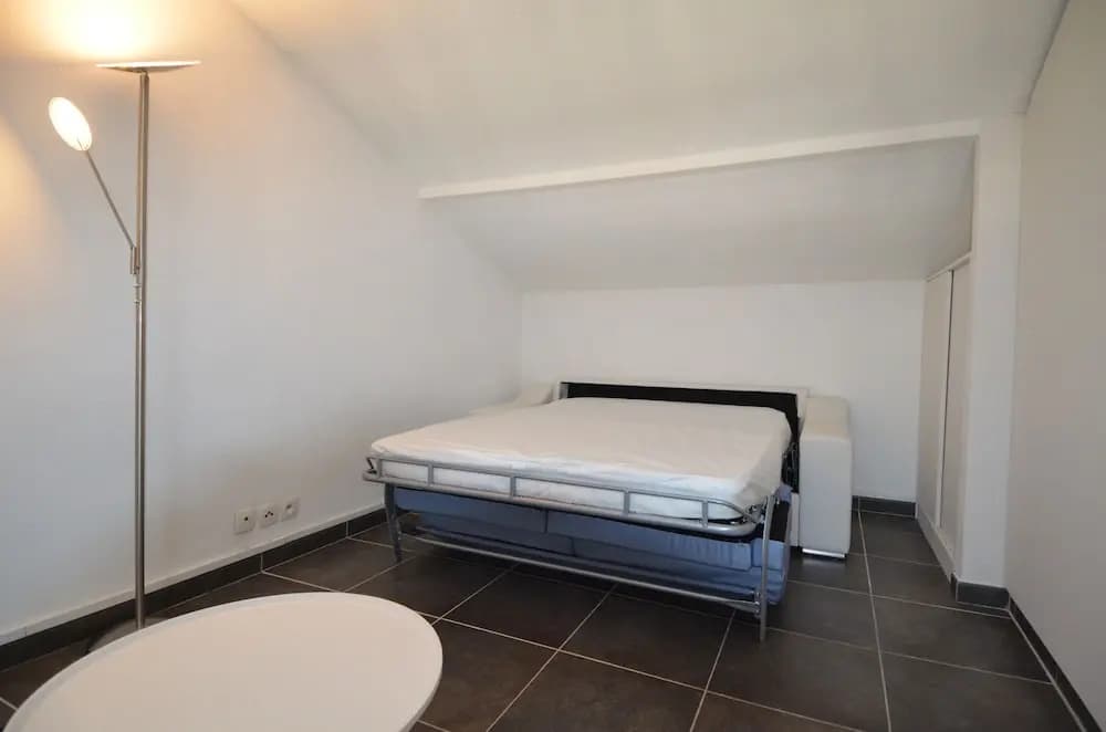 Modern duplex apartment 4 persons near train station Acropolis in Nice - photo 3